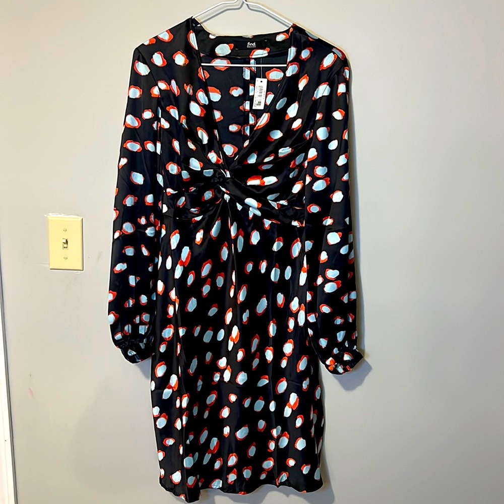 Find vintage dress